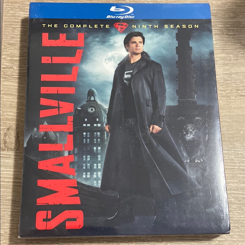 Smallville Complete Ninth Season Blu-ray Factory Sealed NEW